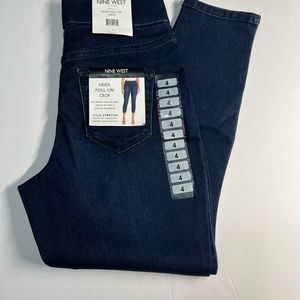 Nine West jeans size 4 color Denim